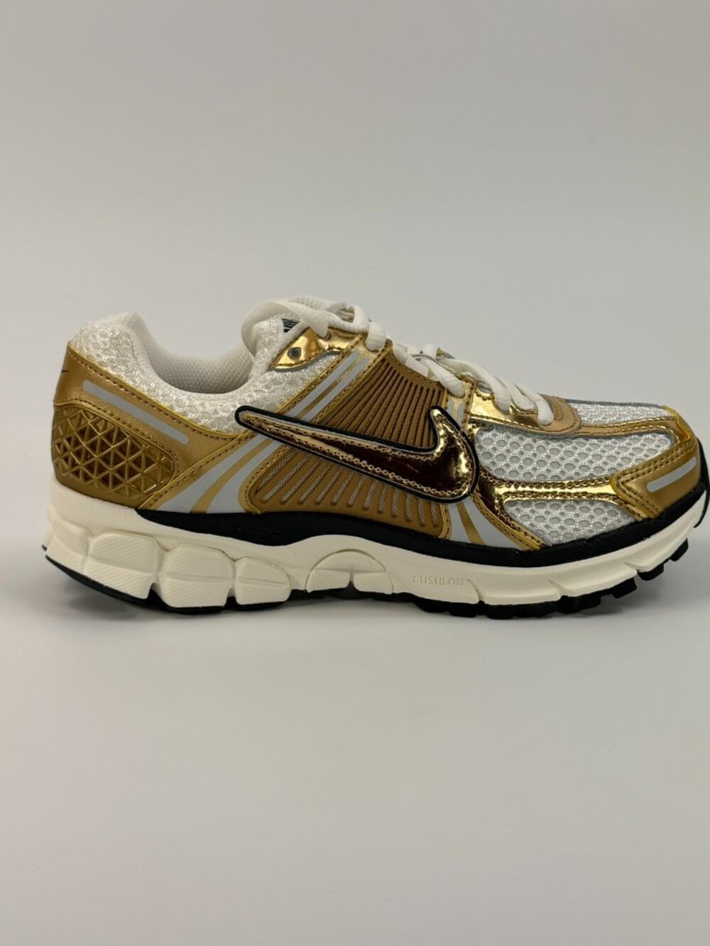 Nike Women's Air Zoom Vomero 5 'Metallic Gold' HF7723-001 Multi Size